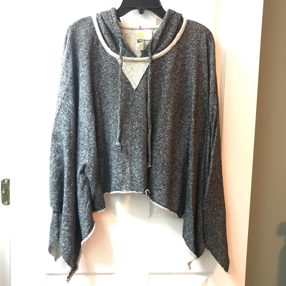 Mimi Chica Poncho
